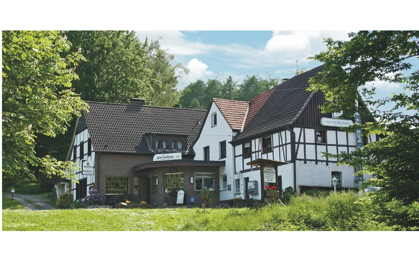 Landgasthaus Zum Tackeberg_FOTORECHTE LUDGER TACKE.jpg