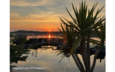 Segelschule Höcker.jpg