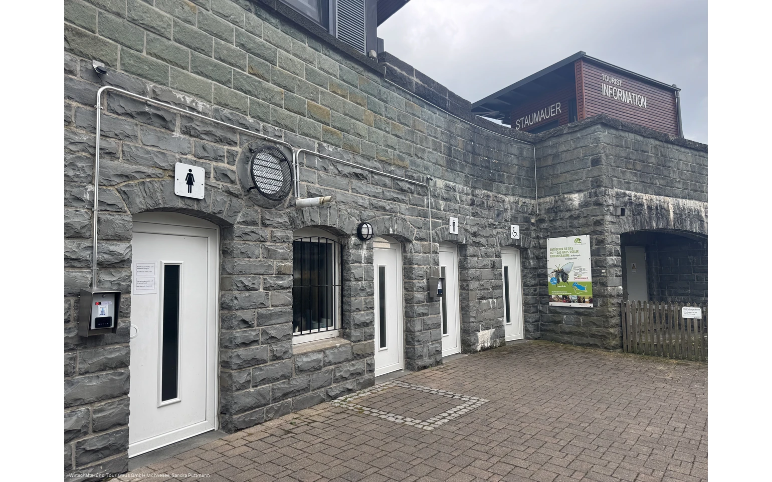 öffentlcihe Toiletten Staumauer Möhnesee