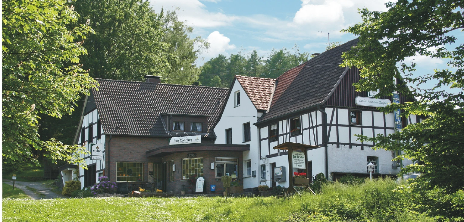 Landgasthaus Zum Tackeberg_FOTORECHTE LUDGER TACKE.jpg Landgasthaus Zum Tackeberg_FOTORECHTE LUDGER TACKE.jpg